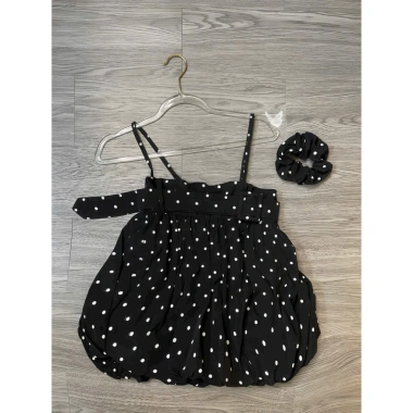 Váy ren hoa nổi đính nơ đen dáng ngắn xoè bồng - Giá chỉ 310.000₫ Minnie Shop 5 Váy ren hoa nổi đính nơ đen dáng ngắn xoè bồng - Giá chỉ 310.000₫ Minnie Shop 5