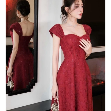Váy ren kim sa cổ vuông cúp ngực xoè dài, đầm tiệc Tết sang trọng, không thắt lưng, Giá 469k 6
