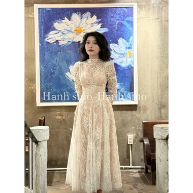 Váy ren lót nude dài tay, thiết kế hở lưng cao cấp, giá chỉ 490k