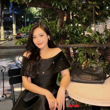 Váy TK Tafta Trễ Vai Đính Đá - Đầm Dự Tiệc Sang Chảnh, Nhẹ Nhàng, 630.228 VND
