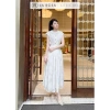 Váy Tơ Hoa Tiểu Thư La Rosa – áo tay hến, cổ tròn, chân váy cạp cao, dáng xoè 519.000₫ 3