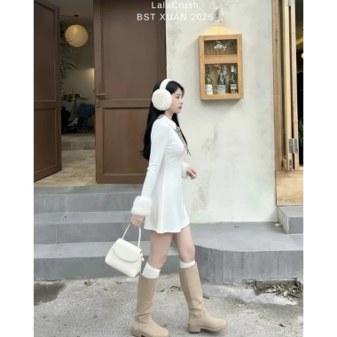 Váy trắng xòe Ivy Dress cổ bèo tay lông vũ len - Lễ hội Noel và Tết, chụp ảnh café, giảm giá 355k