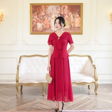 Váy Trung Niên Sang Trọng cho Mẹ - Đầm Linh Trà Đi Tiệc Thanh Lịch 309.700₫ 7 Váy Trung Niên Sang Trọng cho Mẹ - Đầm Linh Trà Đi Tiệc Thanh Lịch 309.700₫ 7