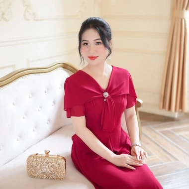 Váy Trung Niên Sang Trọng cho Mẹ - Đầm Linh Trà Đi Tiệc Thanh Lịch 309.700₫