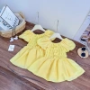 Váy vàng cổ vuông cho bé gái kèm vịt đeo cổ - Giảm giá 21% chỉ 89.999đ 4
