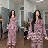 Vest lụa mịn tay dài, phom rộng 6 nút - Bộ pijama cho phụ nữ, giá ưu đãi 279.000₫ 9