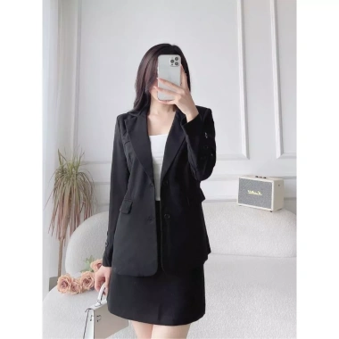 Vest‑Blazer công sở 5 màu siêu xinh, Freesize, thun sau, khóa kéo gài nút, Cotton dày mịn NER‑N116 – Giá chỉ 219.000₫ 7 Vest‑Blazer công sở 5 màu siêu xinh, Freesize, thun sau, khóa kéo gài nút, Cotton dày mịn NER‑N116 – Giá chỉ 219.000₫ 7