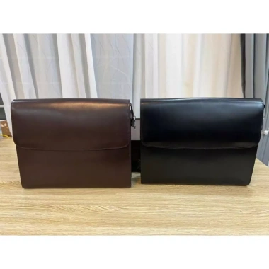 Ví cầm tay da bò thật, ngăn vừa khổ A4, giảm giá 28% chỉ 2.890.000₫