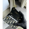 Ví Card Holder Saddle Flap nhà D - Mix dây đeo chéo V029 LAROSE, giá chỉ 469.000₫ 3