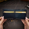Ví da nữ mini thủ công - Minimalist da bò nhập khẩu màu đen, handmade, giảm còn 200.000đ