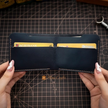Ví da nữ mini thủ công - Minimalist da bò nhập khẩu màu đen, handmade, giảm còn 200.000đ