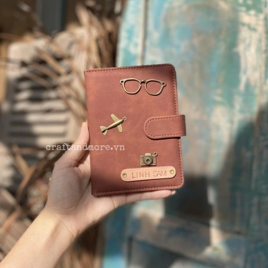 Ví hộ chiếu Free Charm khắc tên, chắc chắn, kháng nước, chống bụi - 180.000₫