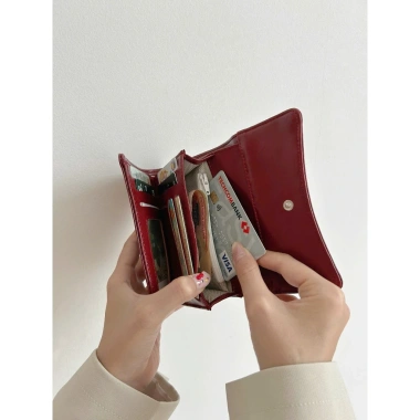 Ví ngắn Vuông Shop Bmo - Thiết kế sang trọng, chất liệu da cao cấp, giảm giá 20% chỉ 545.000₫ 4