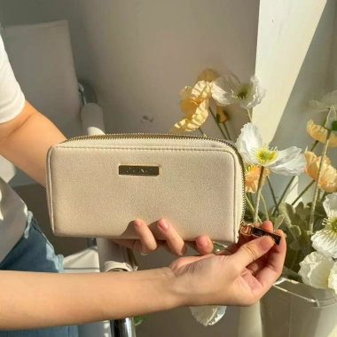 Ví Nữ Cầm Tay JUNO Hoạ Tiết Vân Chìm - Thời Trang Sang Trọng Giá 219k
