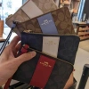 Ví Nữ Clutch Da Nhiều Ngăn CB855 58.035 - Dây Kéo Ngắn Trọng, Quà Tặng, Giảm 20% 3