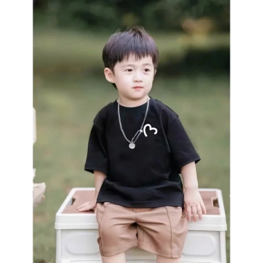 Video Bộ Áo Gia Đình Set Quần và Áo Trái Tim Nhỏ, Đồ Đồng Phục 3-5 Người Đi Biển Size 100kg Giá 43.000₫ 7