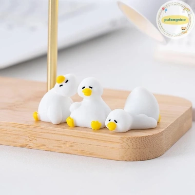 Vịt Trắng Nhỏ Dễ Thương - Đồ Trang Trí Bàn Làm Việc và Vườn, Phong Cảnh Micro, Giá Ưu Đãi 36k 5