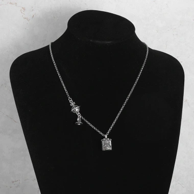 Vivienne Westwood Phai Màu Khổ Sao Thổ - Hộp Quà Dây Chuyền Punk Nam Nữ 142.805 VND 4