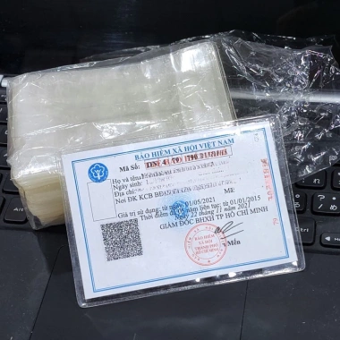 Vỏ bọc thẻ bảo hiểm y tế cao cấp, bền bỉ, bảo vệ tối ưu - Giá chỉ 20.000 VNĐ 2 Vỏ bọc thẻ bảo hiểm y tế cao cấp, bền bỉ, bảo vệ tối ưu - Giá chỉ 20.000 VNĐ 2