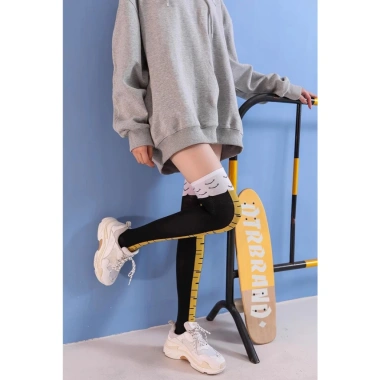 Vớ chân gà ngộ nghiêng hottrend nhiều màu - quyến rũ, giá chỉ 37.990₫