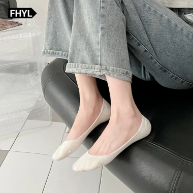 Vớ Cổ Ngắn Lười FHYL Chống Tuột, Thấm Hút Mồ Hôi, Nhiều Màu Dễ Phối Đồ Nữ 23.520 VND 5 Vớ Cổ Ngắn Lười FHYL Chống Tuột, Thấm Hút Mồ Hôi, Nhiều Màu Dễ Phối Đồ Nữ 23.520 VND 5