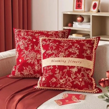Vỏ gối hoa nở đỏ 45x45x40 - Trang trí sofa nhà năm mới, giá ưu đãi 43.439đ