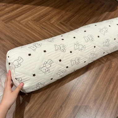 Vỏ gối ôm đũi bông dày dặn, bo tròn 2 đầu, khóa kéo tiện dụng 35x100cm 55.000 VND