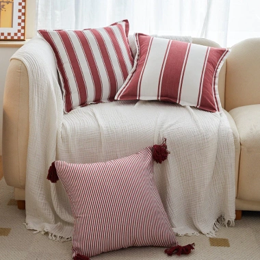 Vỏ gối sọc đỏ trắng trang trí sofa hiện đại, giá ưu đãi 135.814₫