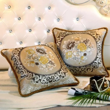Vỏ gối tựa Tây Âu 45x45 Gấm thêu hoa tỷ mỷ MINH AN sang trọng, giá ưu đãi 58.200₫ 4