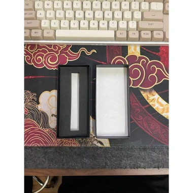 Vỏ hộp cứng lót cao su non đựng chai chiết 10ml-20ml - Hộp quà tặng nước hoa, chỉ 10.000đ 10 Vỏ hộp cứng lót cao su non đựng chai chiết 10ml-20ml - Hộp quà tặng nước hoa, chỉ 10.000đ 10