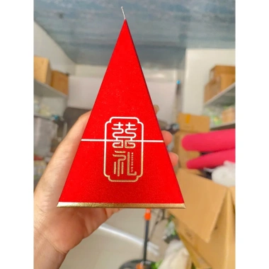 Vỏ hộp tam giác đựng mứt sen, trà, bánh kẹo - Sỉ 100c giá ưu đãi 130.000đ cho tráp ăn hỏi, tháp lễ
