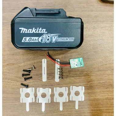 Vỏ Makita 18V-21V 5s2p sạc adapter kèm LED, kẽm, ốc, lò xo - giảm còn 65.000₫