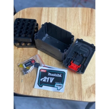 Vỏ Pin Makita Chống Sốc 18V/21V 5S4P - 20 Cell 18.650 LED Báo Pin, Giá 59.000đ 2 Vỏ Pin Makita Chống Sốc 18V/21V 5S4P - 20 Cell 18.650 LED Báo Pin, Giá 59.000đ 2