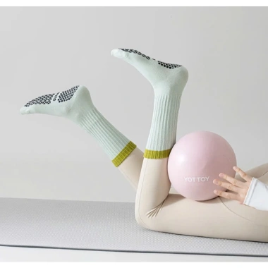 Vớ Tất Yoga Chống Trượt GUXINI Cao Cổ Phong Cách Trẻ Trung Giá 39.000đ