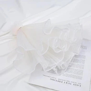 Voan ngọc trai lượn sóng xếp ly Hàn Quốc 4m kéo giãn - Gói hoa, gói quà, giá chỉ 55.000đ 10 Voan ngọc trai lượn sóng xếp ly Hàn Quốc 4m kéo giãn - Gói hoa, gói quà, giá chỉ 55.000đ 10