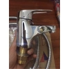 Vòi 1 lỗ liền sen tay thủng giá sỉ đồng - Chất lượng cao, giá chỉ 481,000₫ 3