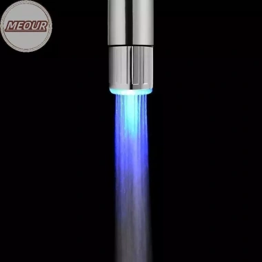 Vòi cảm biến LED 3 màu tự động, thay đổi ánh sáng và nhiệt độ, tiết kiệm nước, sục khí, phun cho bếp và phòng tắm 7