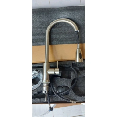 Vòi rửa chén bát rút nóng lạnh 304 cao cấp - Giá ưu đãi 360.000đ, tiết kiệm năng lượng, thiết kế sang trọng