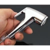 Vòi xịt vệ sinh cao cấp kèm dây dẫn và đế cài - Giá chỉ 49.000 VNĐ, giảm mạnh 4