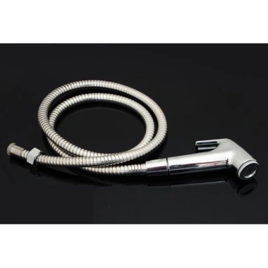 Vòi xịt vệ sinh cao cấp kèm dây dẫn và đế cài - Giá chỉ 49.000 VNĐ, giảm mạnh 7