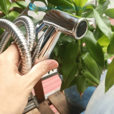 Vòi xịt vệ sinh Cotto - Áp lực mạnh, tiết kiệm nước, giá chỉ 36.000 VND