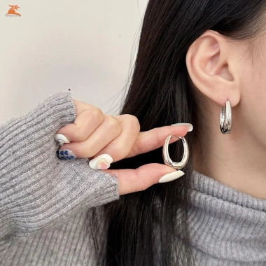 Vòng bít tai hình học tối giản Instagrammable - thời trang nữ, chỉ 40.370₫ 8
