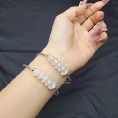 Vòng cáp ngũ điếu TA Trắng 2 màu trong và thể băng, điếu to mập, phù hợp mệnh Kim Thuỷ - Phong Thuỷ TUDO 402k 5
