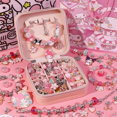 Vòng charm Pandora 66 món full hộp xịn xò: 3 dây chuyền dài, 3 vòng, 60 charm, chỉ 199.000 VND