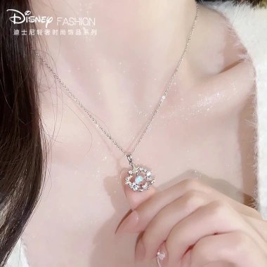 Vòng Cổ Bạc 925 Disney Trái Tim Đại Dương - Quà Tặng Sinh Nhật Sang Trọng Bạn Gái 4 Vòng Cổ Bạc 925 Disney Trái Tim Đại Dương - Quà Tặng Sinh Nhật Sang Trọng Bạn Gái 4
