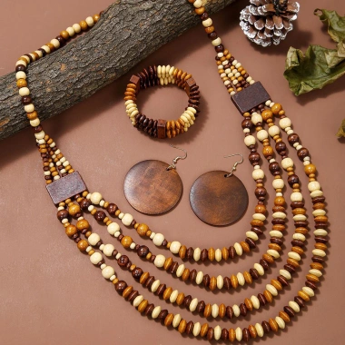 Vòng cổ bohemian nhiều lớp cườm: phụ kiện thời trang, giá ưu đãi 90.450₫
