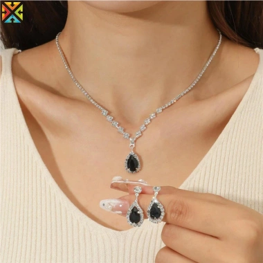 Vòng cổ, bông tai, dây chuyền kim cương giả Giọt Nước Pha Lê – Trang sức cưới nữ
