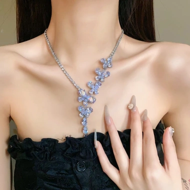 Vòng Cổ Bướm Zircon Hoa Xương Đòn Dây Chuyền Thanh Lịch Nữ - Giá ưu đãi 78.960₫ 9 Vòng Cổ Bướm Zircon Hoa Xương Đòn Dây Chuyền Thanh Lịch Nữ - Giá ưu đãi 78.960₫ 9