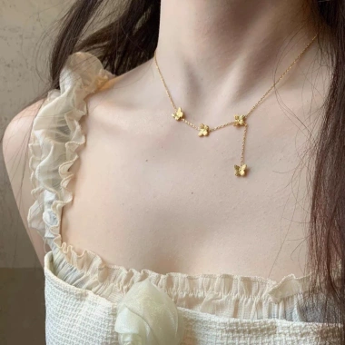 Vòng cổ choker tua rua nhẹ nhàng - Quà tặng sang trọng, giá ưu đãi 72,583₫ 3 Vòng cổ choker tua rua nhẹ nhàng - Quà tặng sang trọng, giá ưu đãi 72,583₫ 3