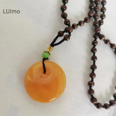 Vòng cổ choker vintage dân tộc nữ - dây xích sáp ong, thả hạt dài, phù hợp áo len, giá ưu đãi 38.5k